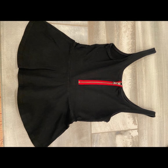 Express Top - Picture 3 of 3